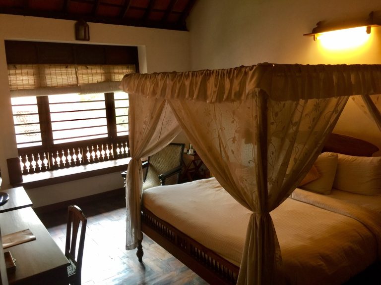 Bedroom traditional style Punnamada Resort