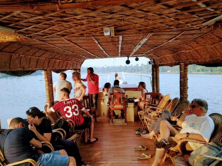 Alleppey to Kochi Houseboat cruise - Photographed from the inside of an houseboat - Sanchari Travels & Activities